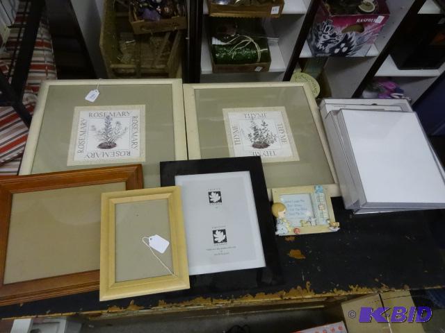 Plastic Box Frames, Photo Frames. 2 Decorativ...