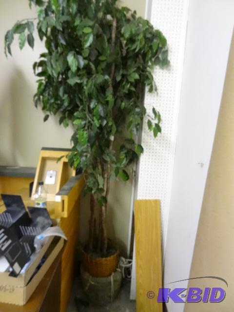Artificial Tree in concrete Flower Pot. 90&qu...