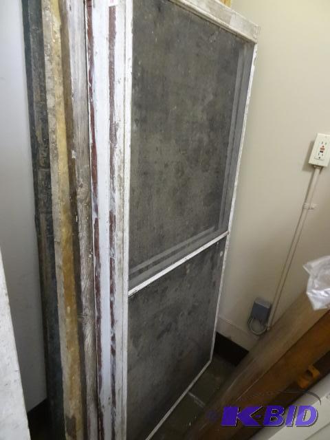 29 X 63 Vingtage Wood Screen Windows Qty 3 On...