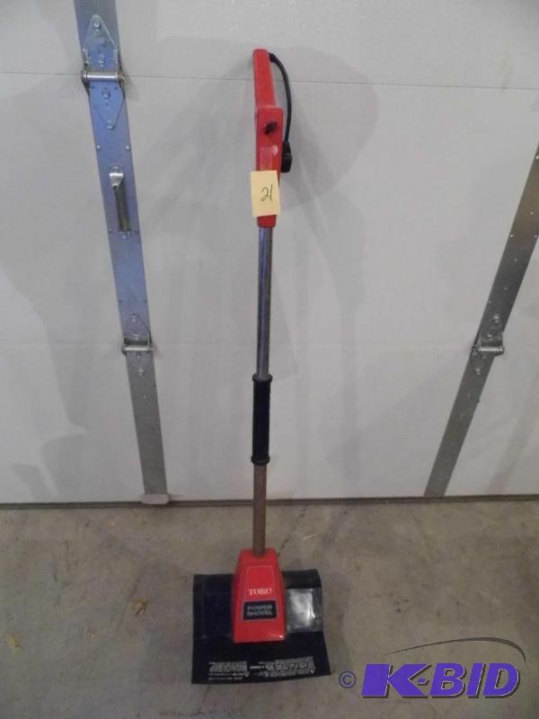 Toro Power Shovel
