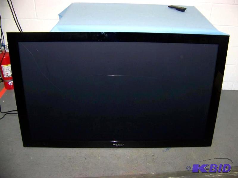 lot 102 image: Pioneer, 60, Plasma TV  Television for PARTSREPAIR