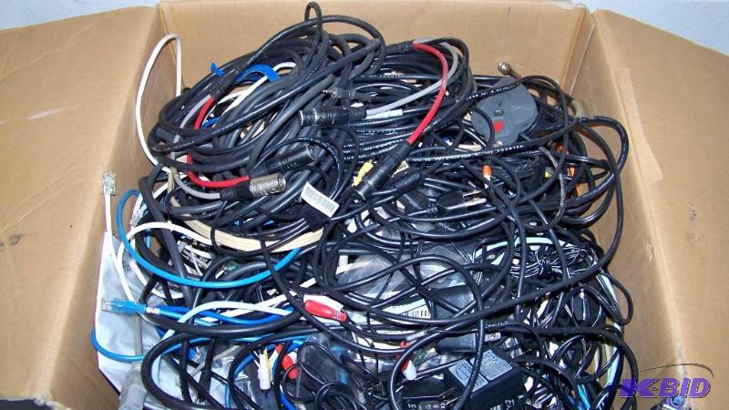 lot 123 image: Large Box of Audio  Video (AV) and Computer Cables