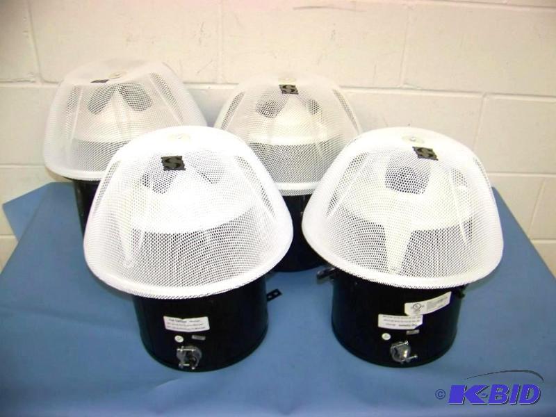 lot 55 image: (4) SoundTube, In Ceiling Speakers with Domed Grilles