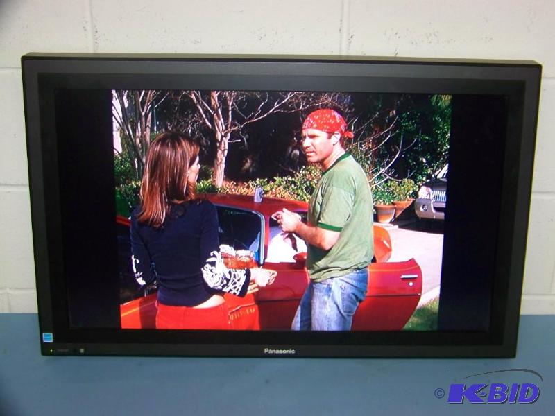 lot 6 image: Panasonic, 32, Liquid Crystal Display (LCD) Display  Monitor