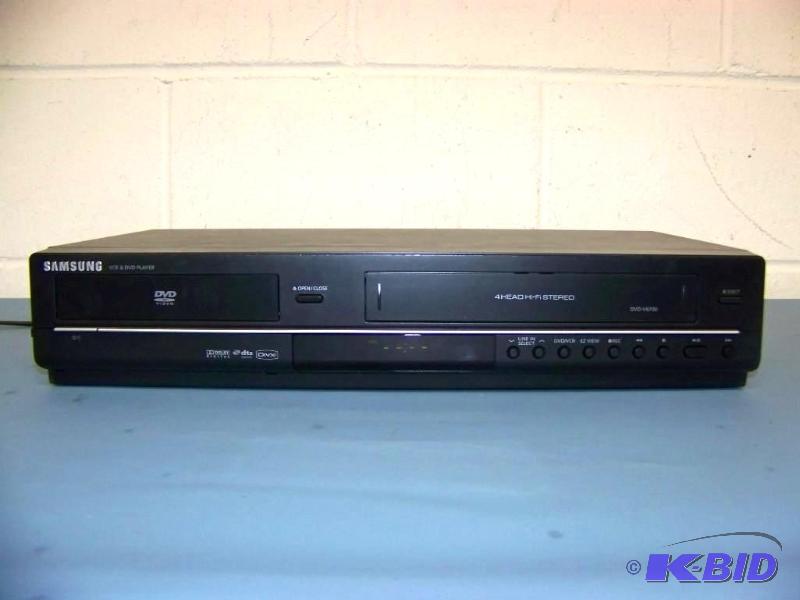 lot 96 image: Samsung, VCR  DVD Combo Player