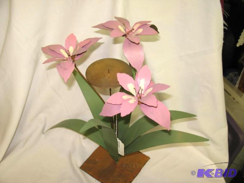 Metal Flower Candle holder