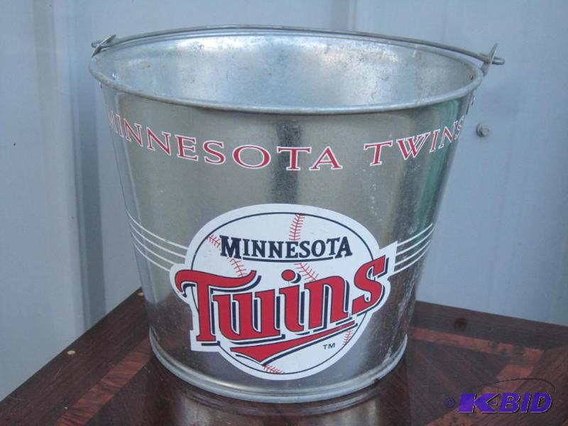 Minnesota Twins Bucket