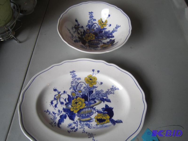 Enoch Wedgewood Oval Platter & Bowl