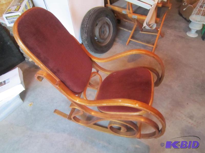 Rocking chair