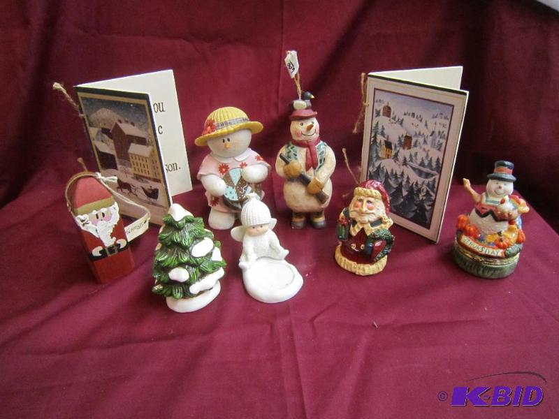 Box of misc seasonal