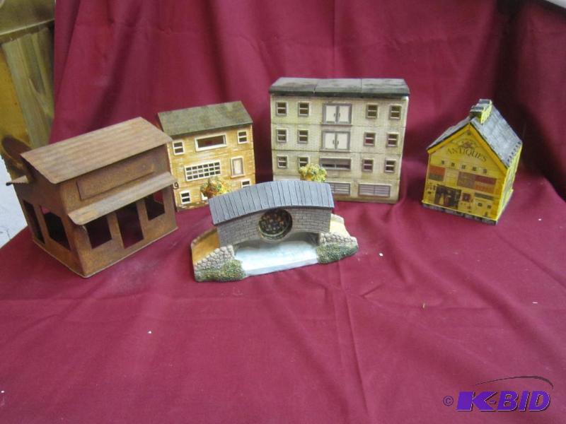 Miniature houses