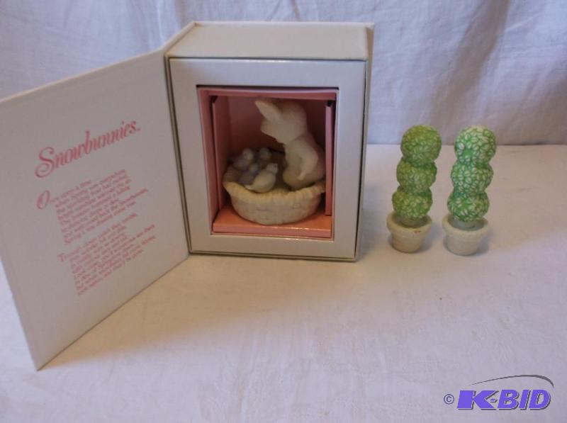 lot 9 image: Department 56 snowbunny " SPRINGTIME OF ...