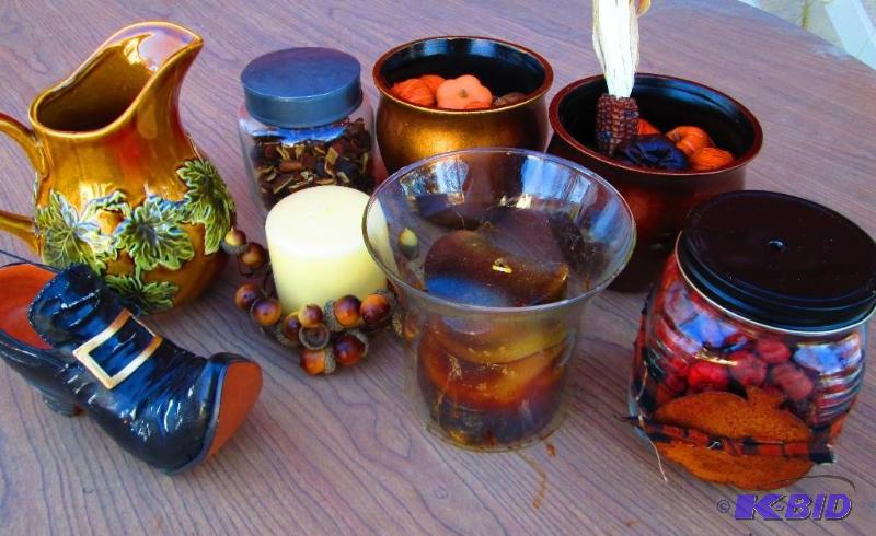 Assorted fall harvest dcor and potpourri...