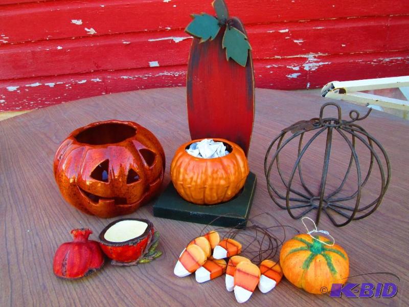 Assorted fall harvest dcor...