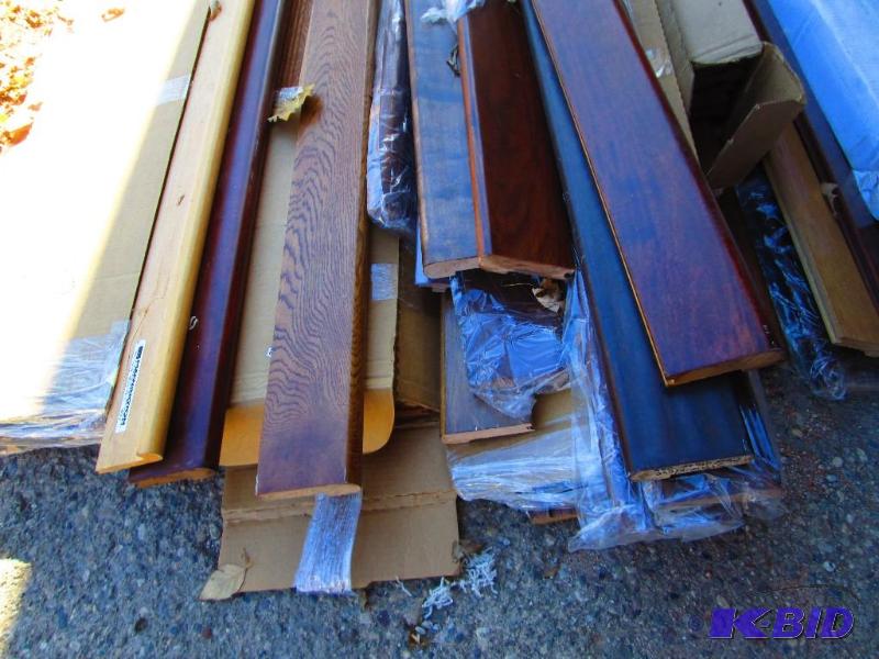 lot 23 image: Lot of assorted color hardwood floor enders, ...