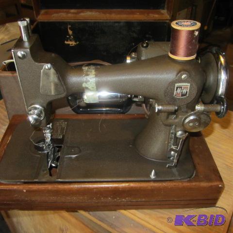 MW Portable Sew Machine