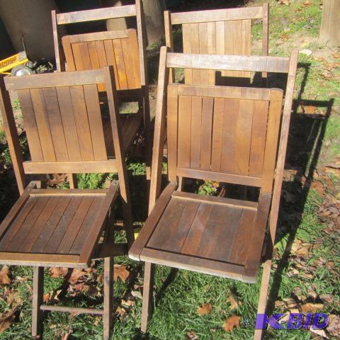 Wooden Folding Chairs