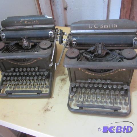 Manual Typewriters