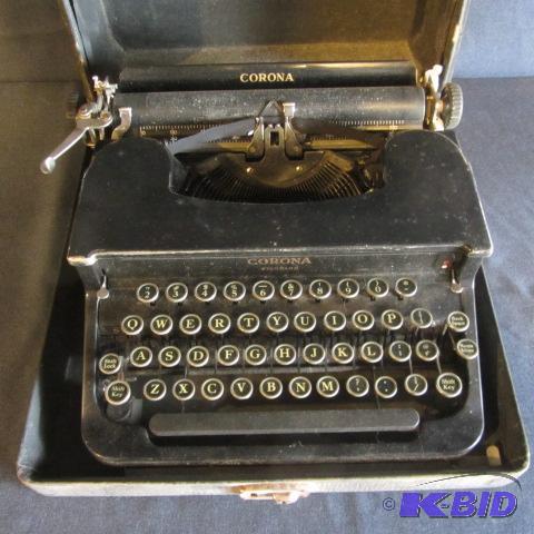 Corona Portable Typewriter