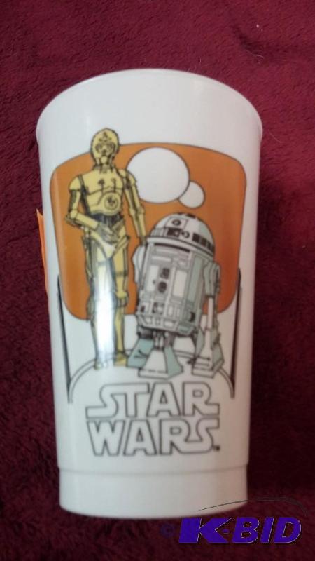 VINTAGE COCA-COLA PLASTIC CUP FEATURING R2-D2...