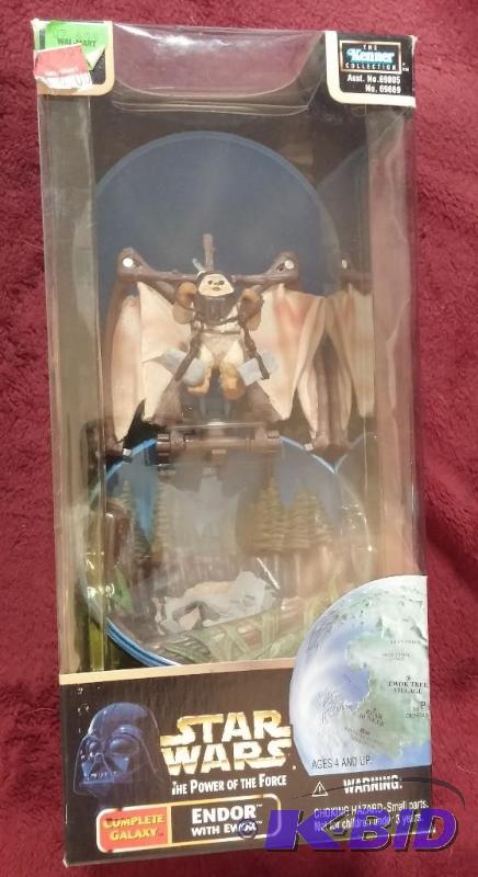 STAR WARS COMPLETE GALAXY ENDOR WITH EWOK NEV...