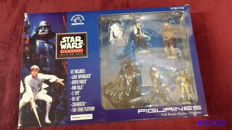 STAR WARS APPLAUSE FIGURINES WITH BESPIN DESP...