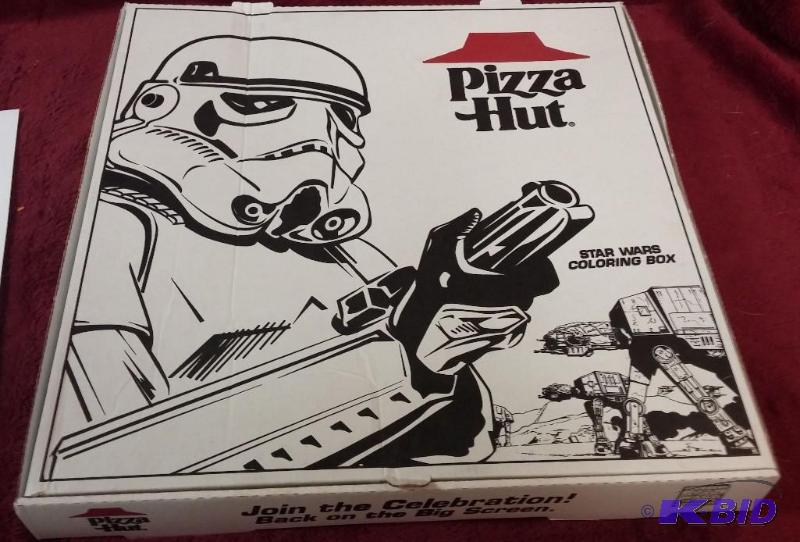 PIZZA HUT STAR WARS STORMTROOPER AND AT-AT LA...