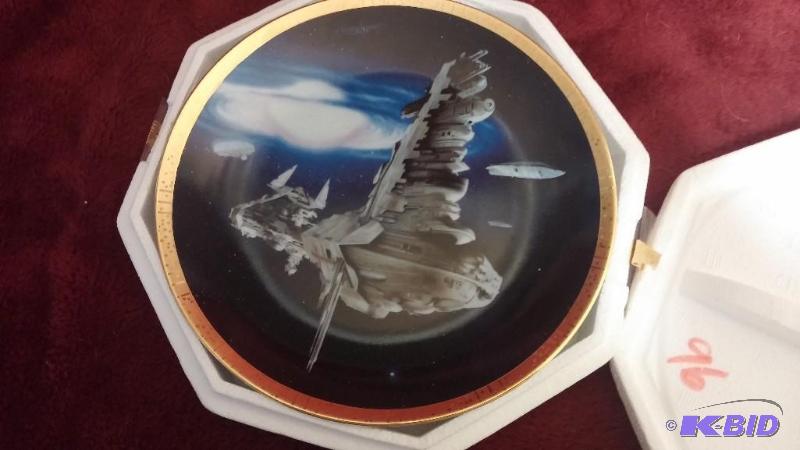 STAR WARS HAMILTON PLATE SPACE VEHICLE SERIES...