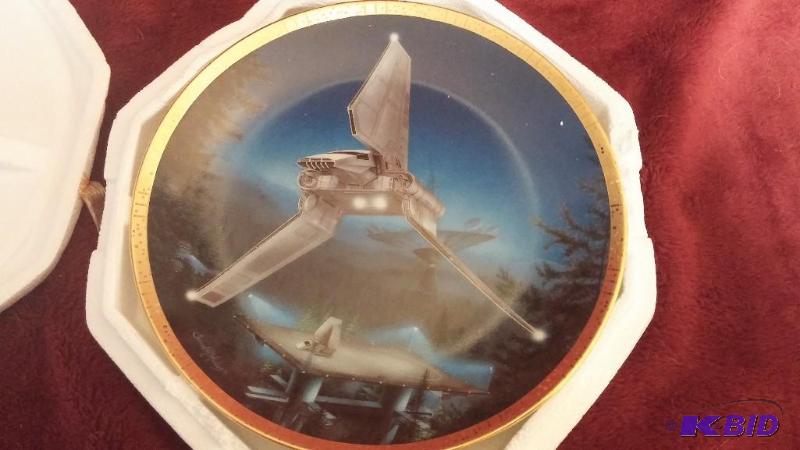 STAR WARS HAMILTON PLATE SPACE VEHICLE SERIES...