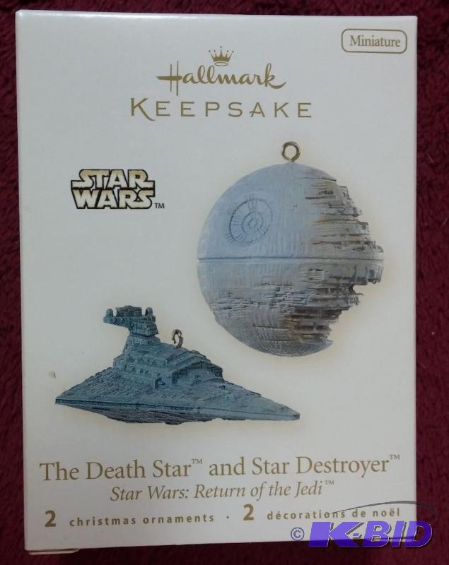 HALLMARK ORNAMENT 2008 DEATH STAR AND STAR DE...