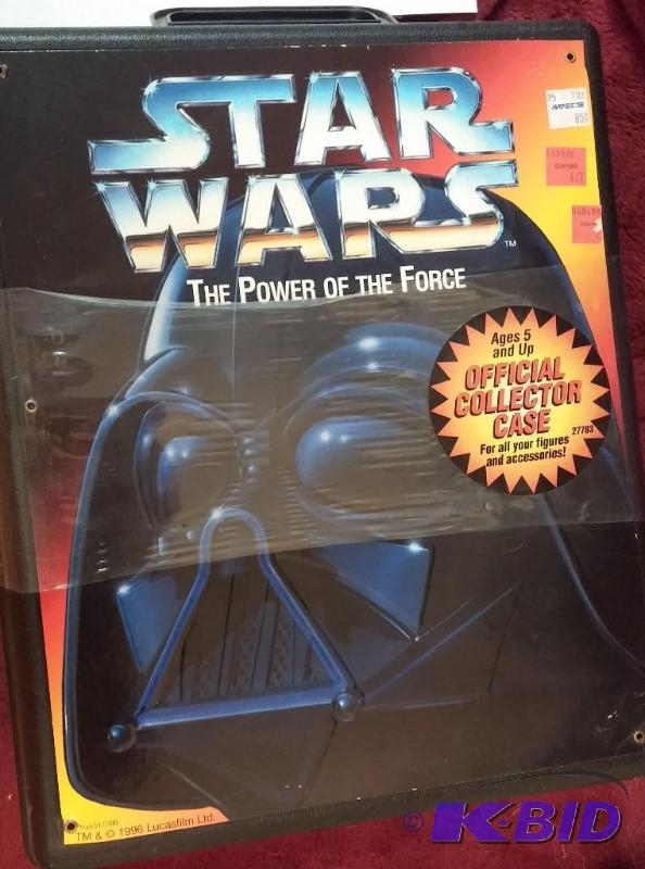 STAR WARS OFFICIAL COLLECTORS CASE NEVER BEEN...