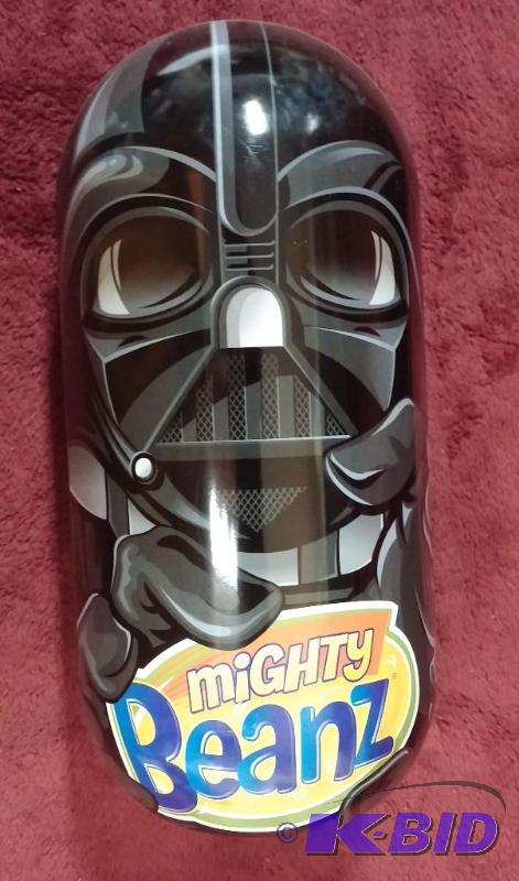 STAR WARS MIGHTY BEANZ STORAGE CASE WITH 2 BE...