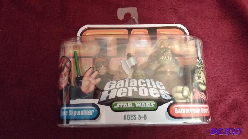 STAR WARS GALATIC HEROES LUKE AND GAMORREAN G...