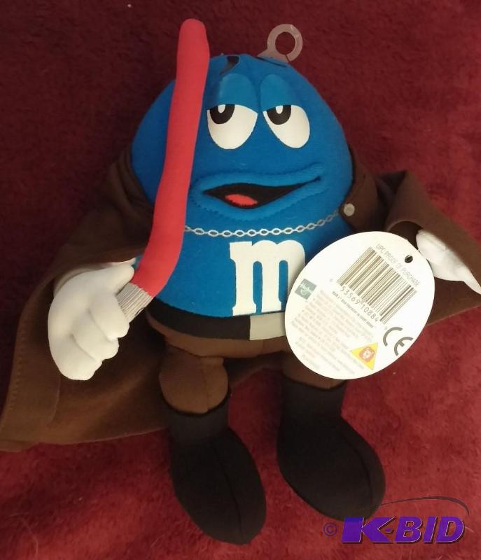 STAR WARS CHOCOLATE MPIRE BLUE AS COUNT DOOKU...