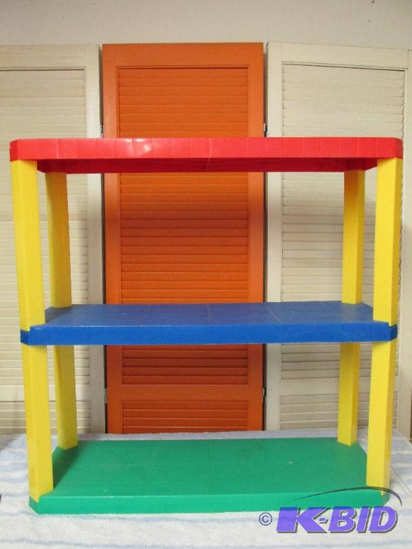 lot 101 image: Nice bright Red, Blue, Yellow, and Green Shelf (does come apart)