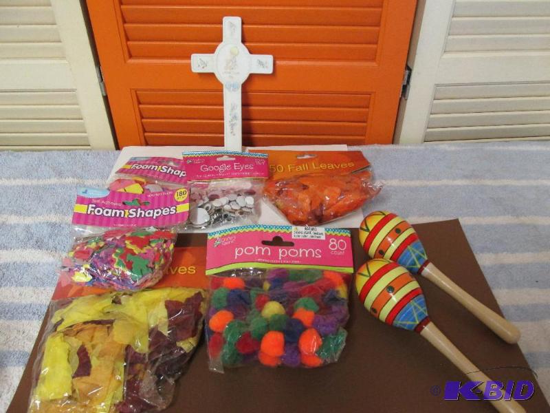 lot 117 image: Precious Moments Cross, Crafting Supplies, Musical Shakers