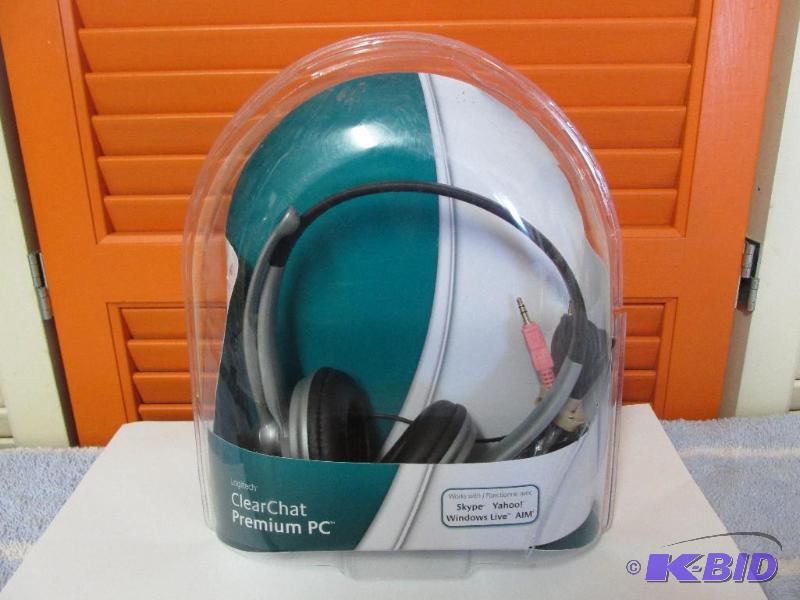 lot 122 image: Clear Chat Premium PC - Skype, Yahoo, Windows Live