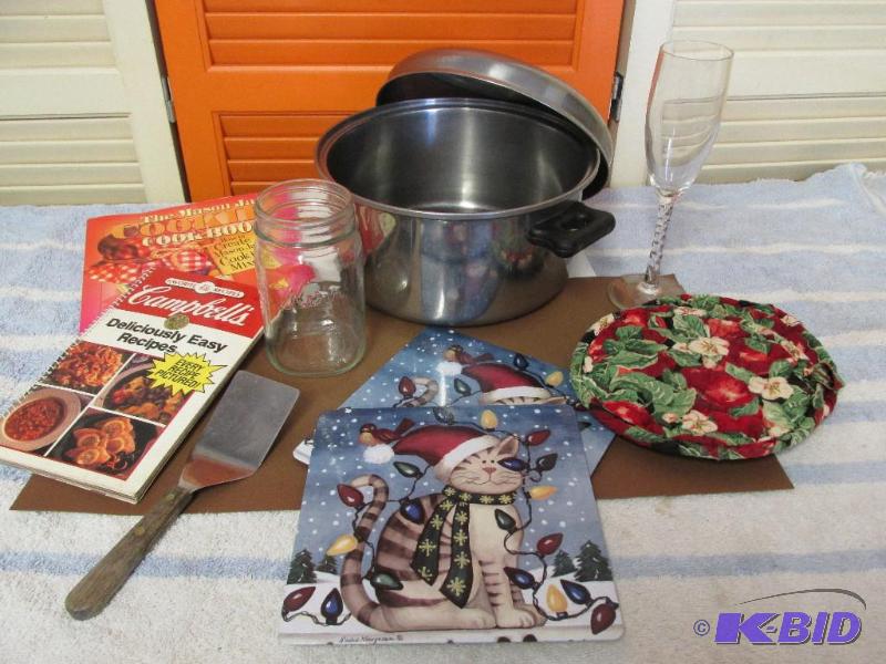 lot 129 image: Things to help you make a great meal.