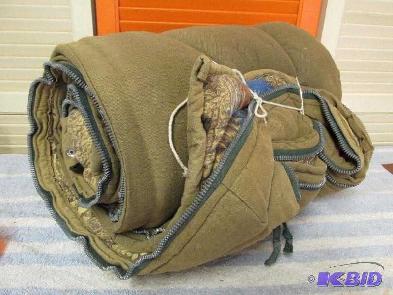 lot 146 image: Sleeping Bag