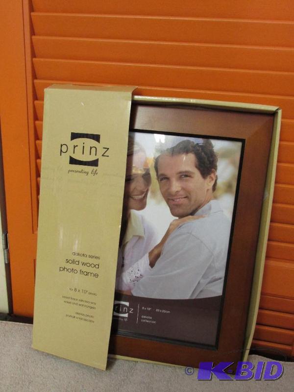 lot 55 image: Brand New Photo Frame for 8 X 10 PictureCertificate
