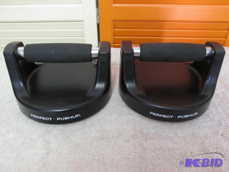 lot 62 image: Perfect Pushup - by BODYREV