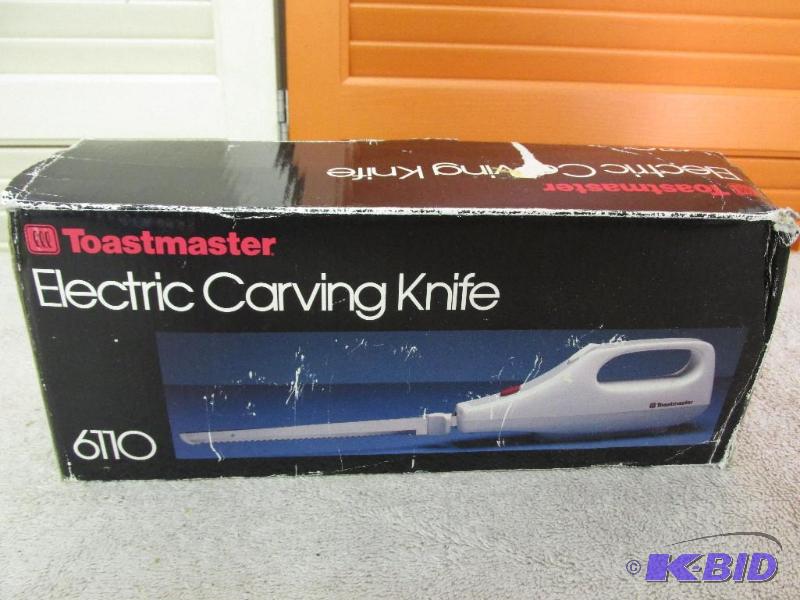 lot 63 image: Toastmaster Electric Knife