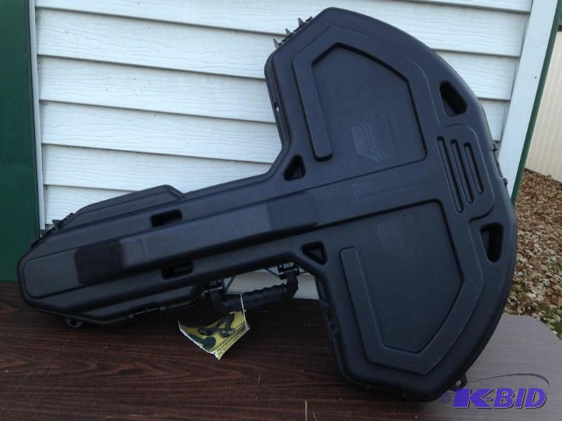 Plano - Max Crossbow Case