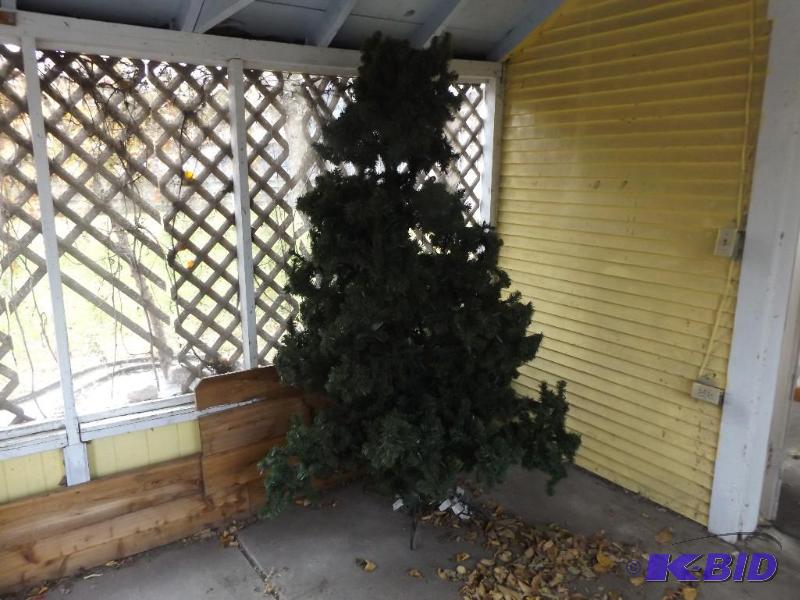lot 34 image: artificial christmas tree...
