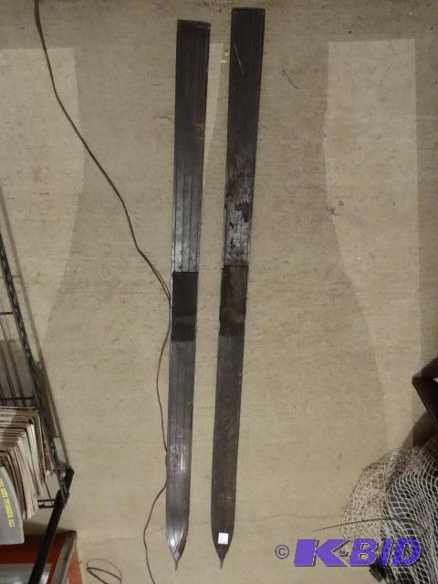 Pair of Vintage Skis...