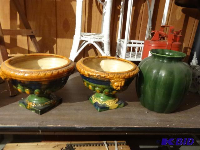 3 Ceramic Flower Pots...