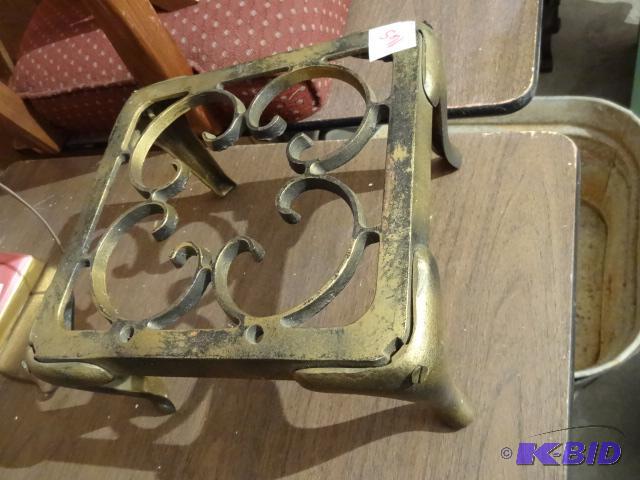 Cast Irom Riser 10 x 10 x 6...
