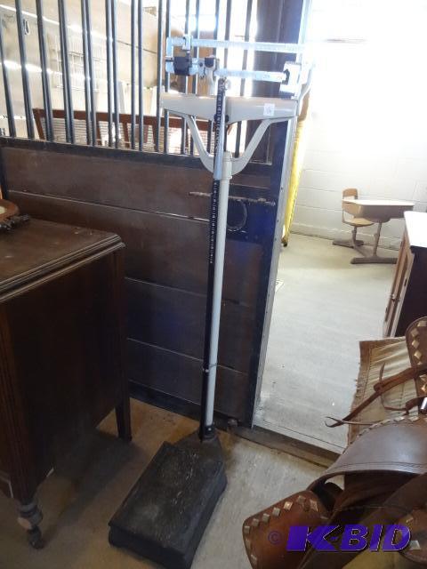 Vintage Detecto Medic Scale and Height Measur...