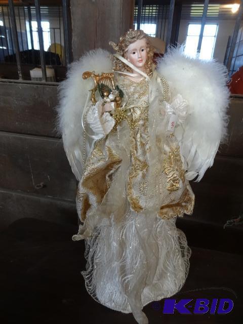 Angle Tree Topper 24&quot...