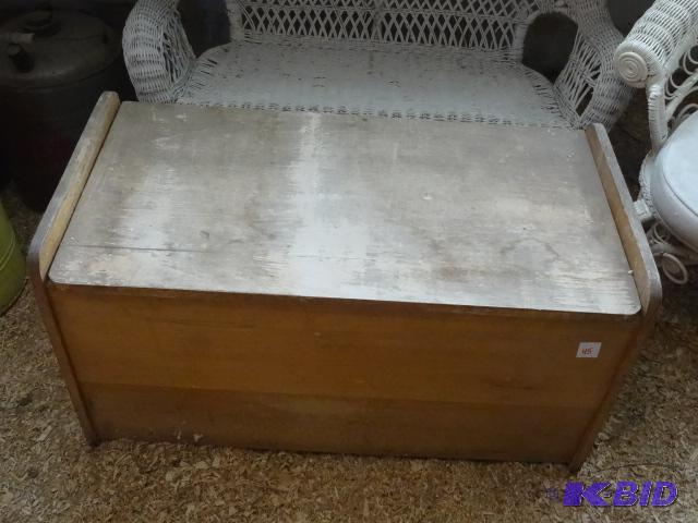 Vintage Kids Toy Box and Chalk Board 31 X 16 ...